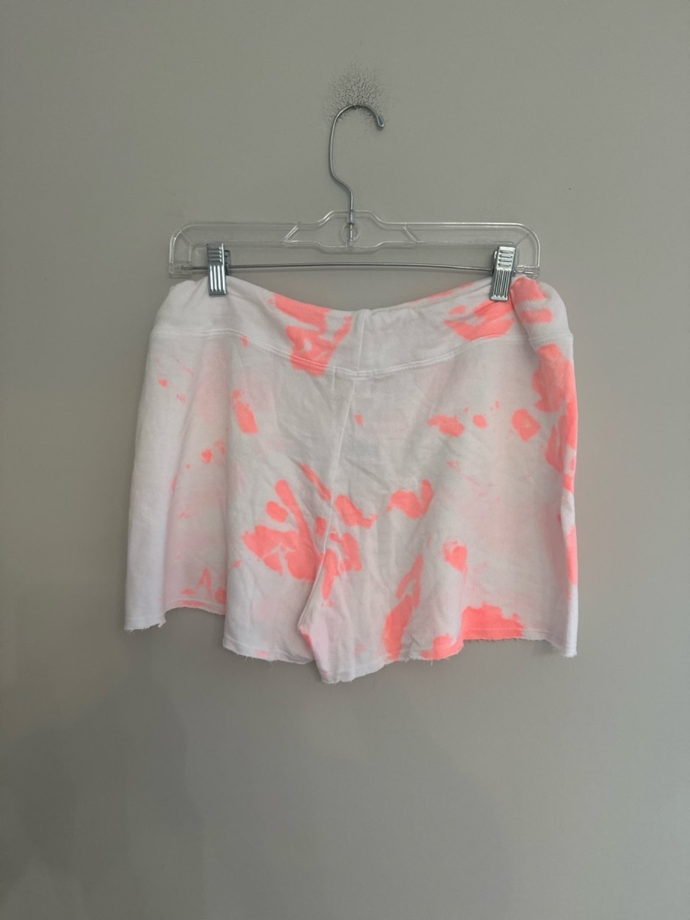 Sundry Drawstring Waist Terry Sweat Shorts White Orange Cream Tie Dye size 3 - Picture 3 of 4